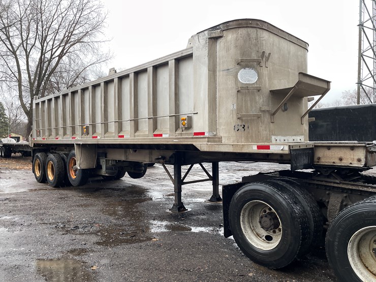 1979-summit-end-dump-image-6