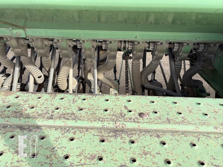 john-deere-9300-image-7