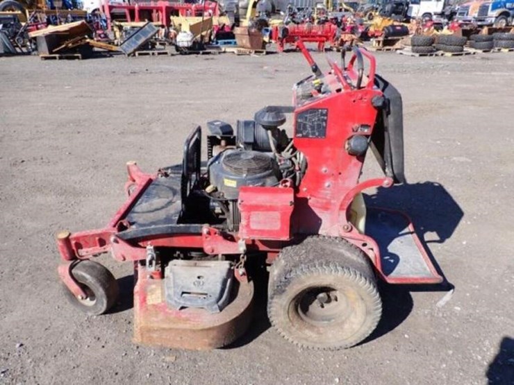 2016-toro-grand-stand-74505-stand-on-mower-3160003-image-8