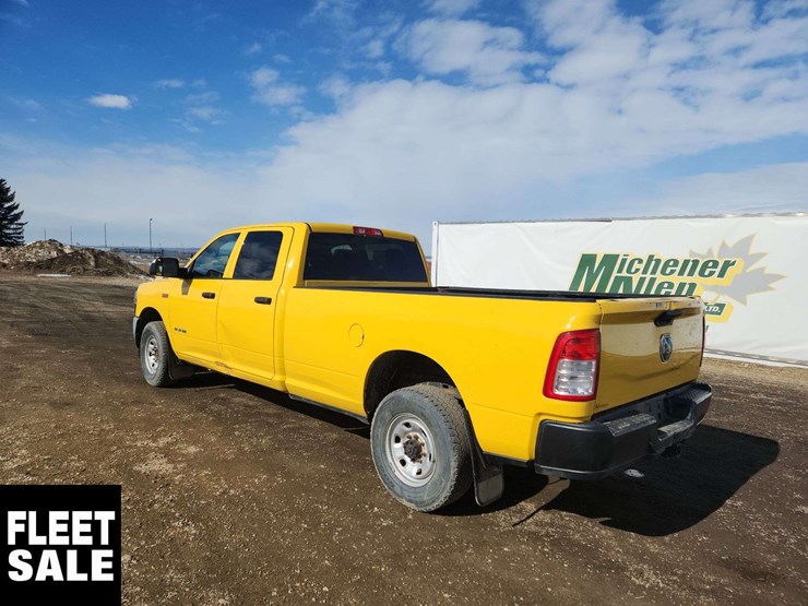 2019-dodge-2500-image-2