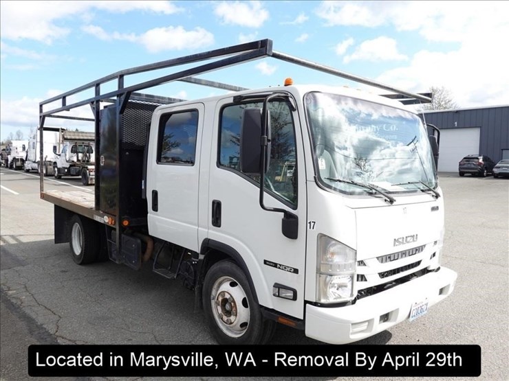 2017-isuzu-nqr-image-25