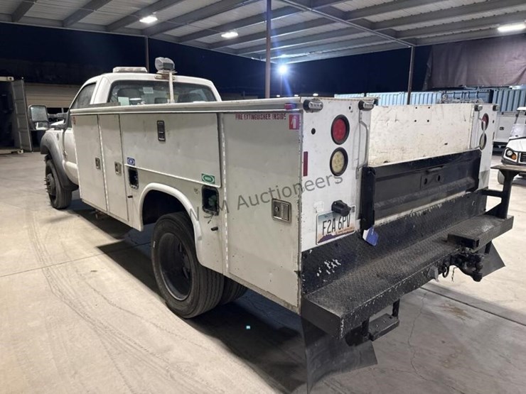 2014-ford-f450-image-6