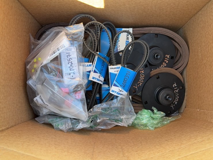 #4030-•-box-of-yakta-mower-parts-image-2