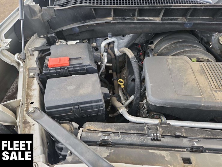 2022-chevrolet-silverado-1500-image-30