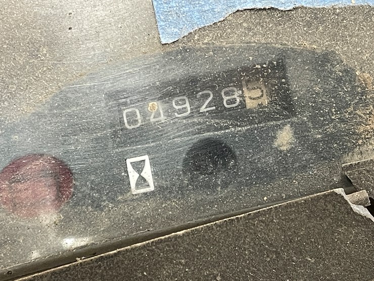 komatsu-fg25c-12-image-15