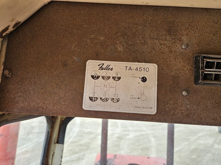 allis-chalmers-440-image-37