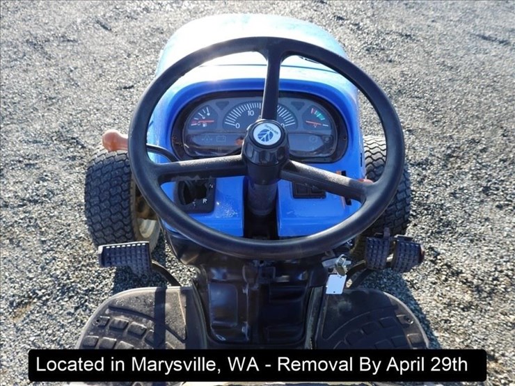 2003-new-holland-tc33d-image-2