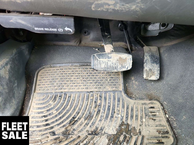 2006-ford-f350-image-24