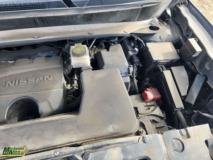 2020-nissan-pathfinder-image-33