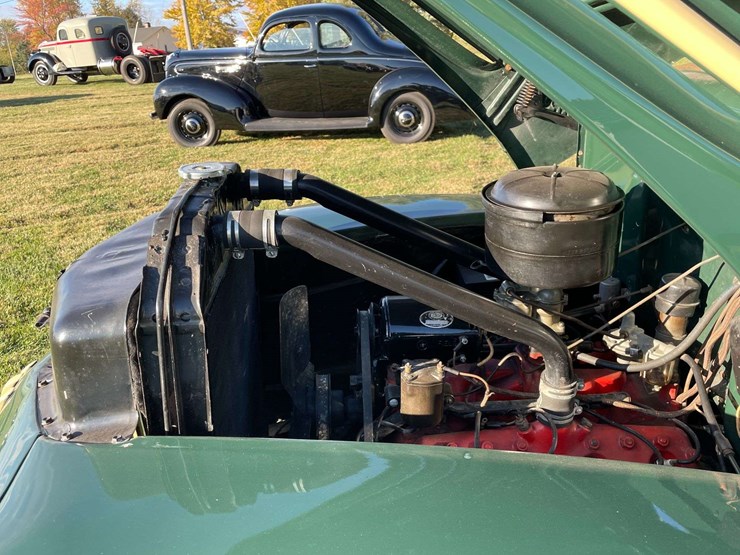 1946-ford-pickup-image-89