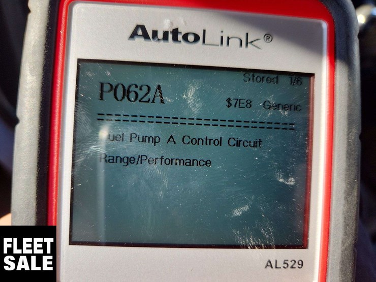 2019-ram-1500-classic-image-27