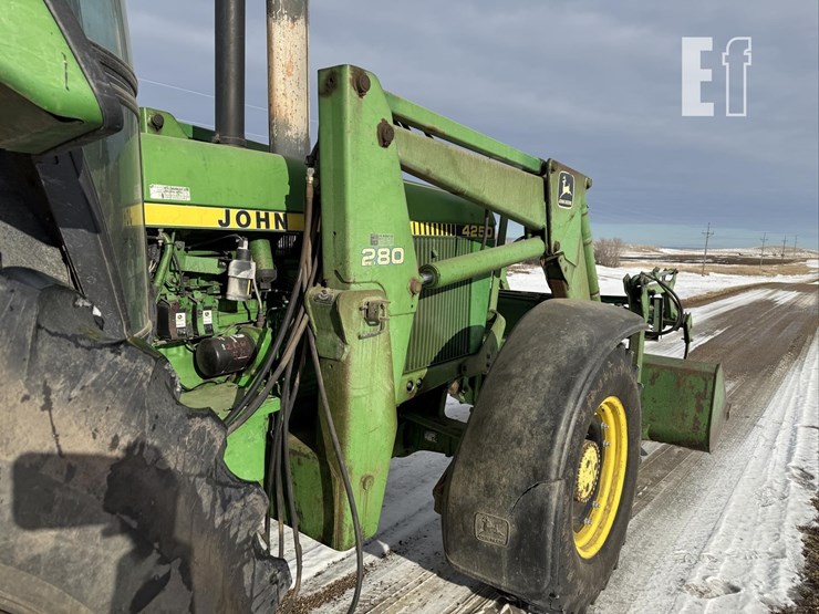 1987-john-deere-4250-image-17