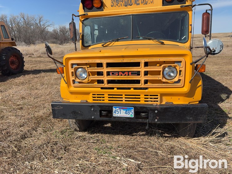 1989-gmc-6000-image-10