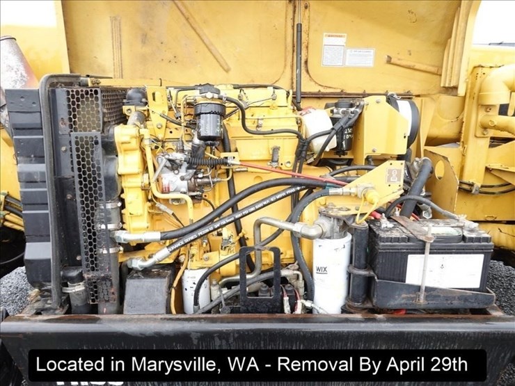 1998-caterpillar-th83-image-25