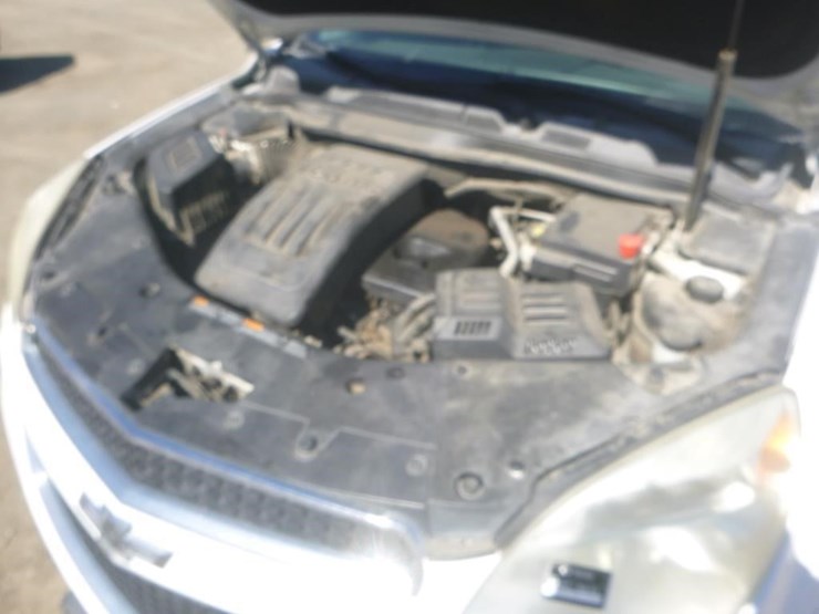 2015-chevrolet-equinox-image-12