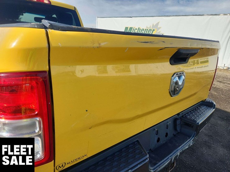 2019-dodge-2500-image-38