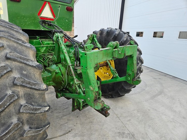 1974-john-deere-7520-image-9