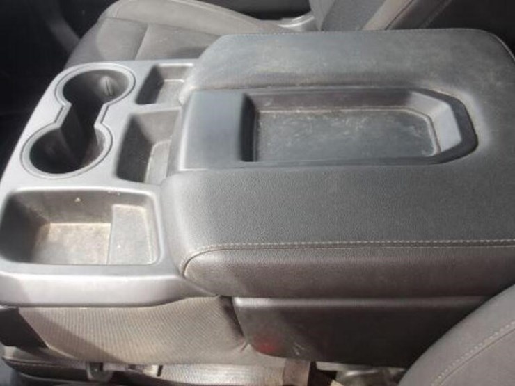 2023-chevrolet-1500-image-21