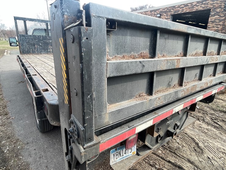 2009-ford-f550-image-47