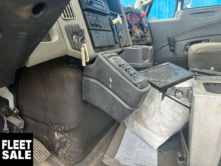 2011-international-workstar-7500-image-26