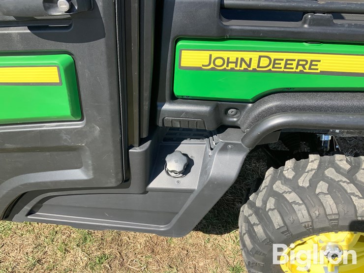 2020-john-deere-2020-image-15