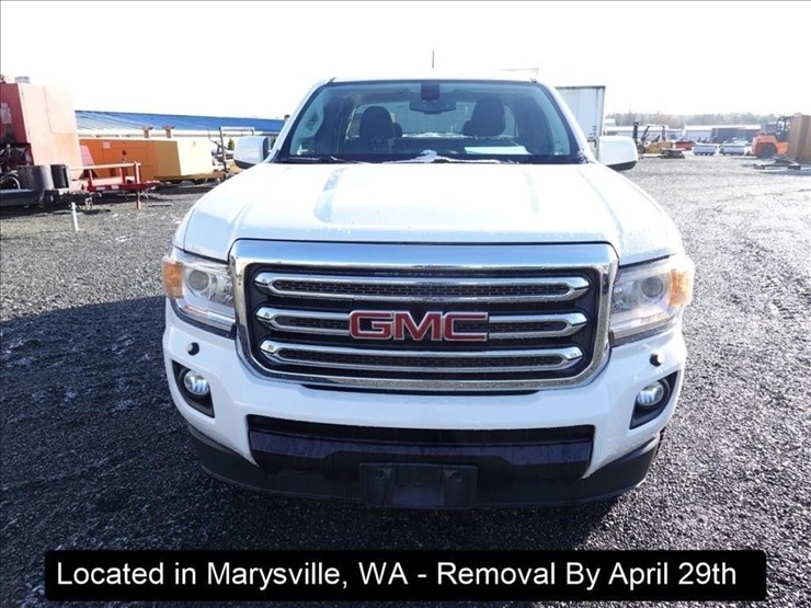2016-gmc-canyon-image-14