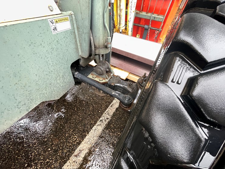 #2544-•-gehl-r56-xr42-telehandler-(columbia-heights,-mn)-image-26