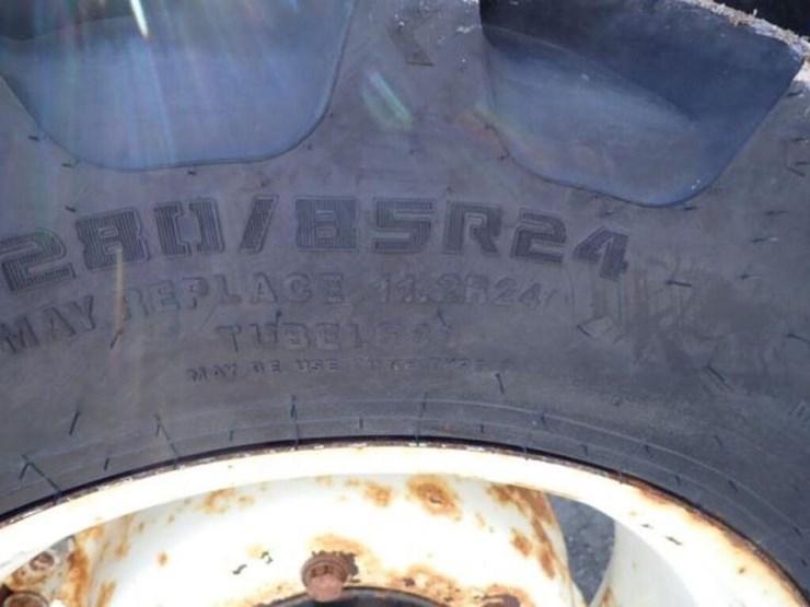 2014-new-holland-t4.75-image-45