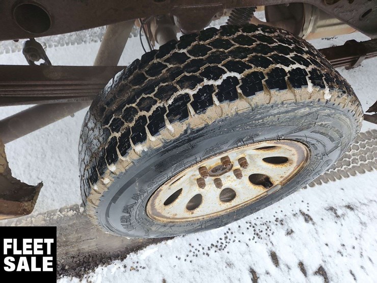 2013-chevrolet-silverado-1500-image-12