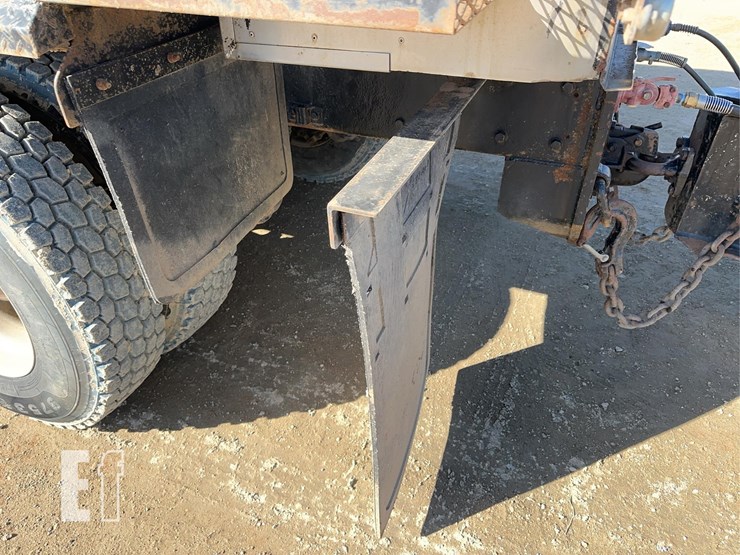 1999-kenworth-t800-image-45