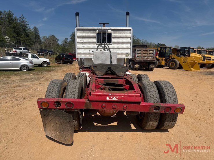 1987-peterbilt-377-image-6