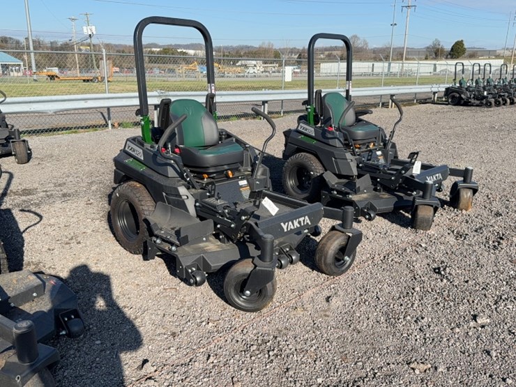 #4047-•-yakta-yxr-320-zero-turn-mower-image-3