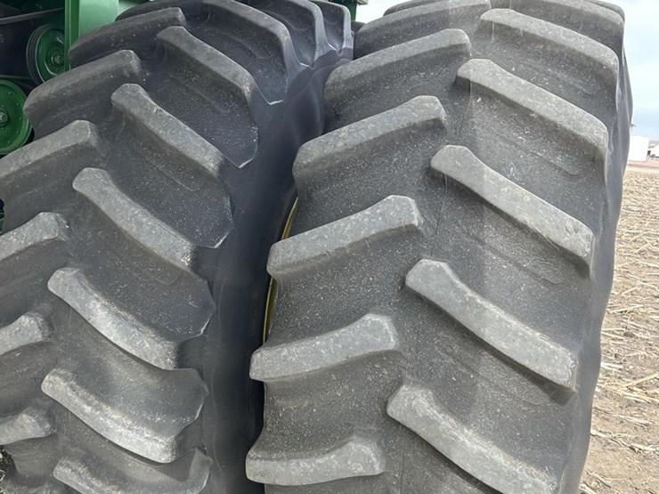 2012-john-deere-s690-image-42