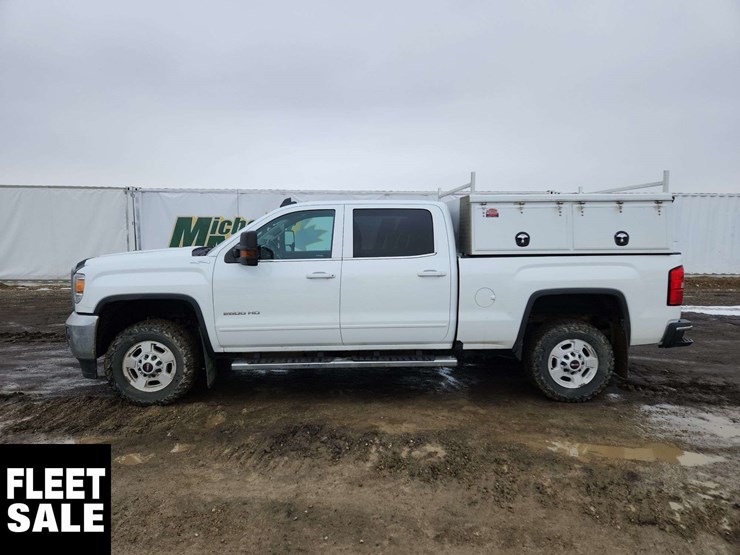 2019-gmc-sierra-2500hd-image-6