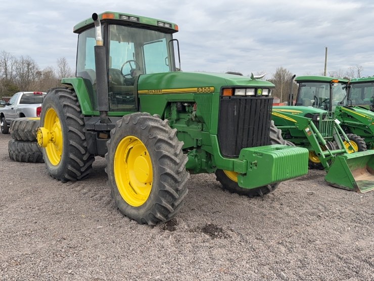 john-deere-8300-image-3