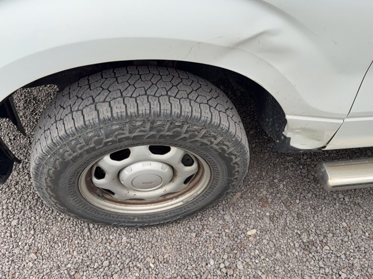 2013-ford-f150-image-15