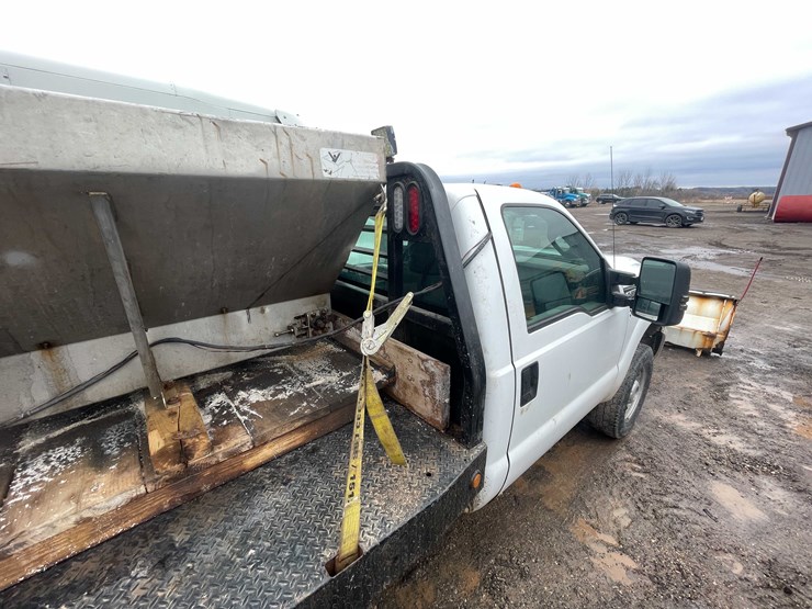 2013-ford-f350-image-29