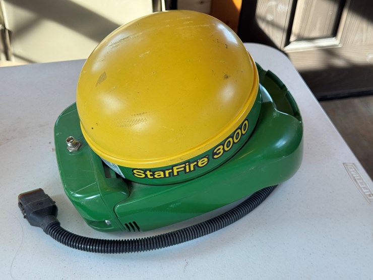 john-deere-3000-image-4