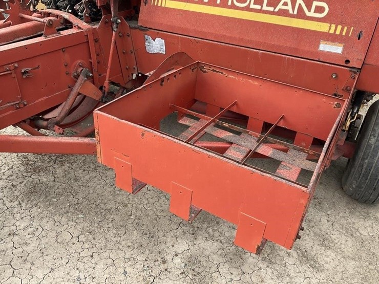 new-holland-515-image-19