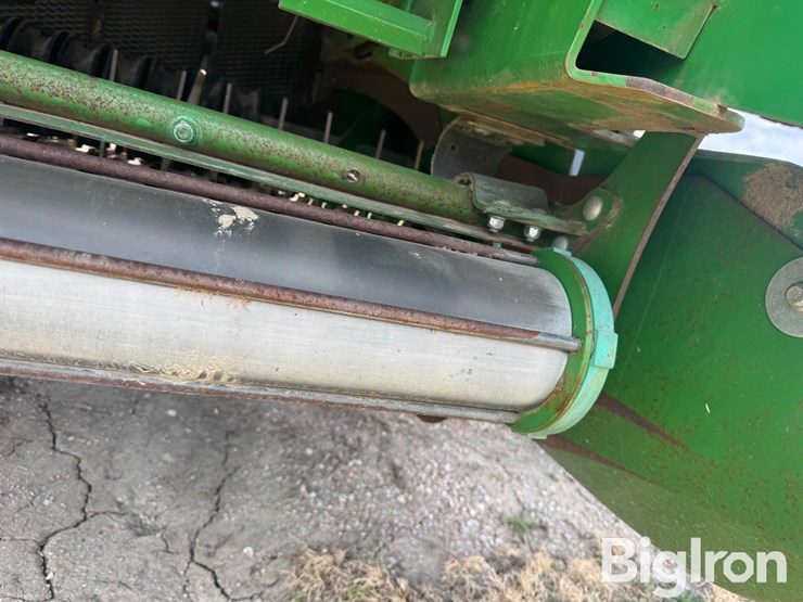 2014-john-deere-569-premium-image-14