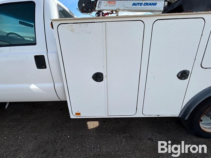 2005-ford-f550-image-18