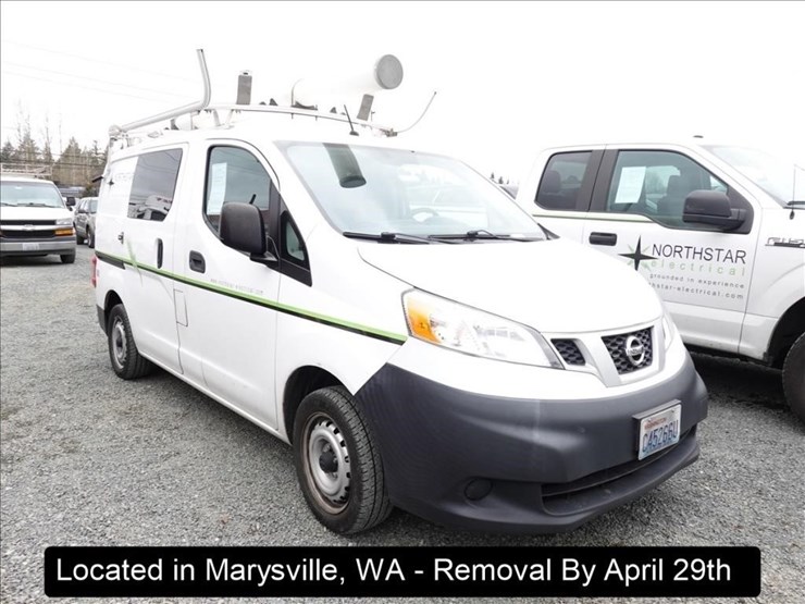 2017-nissan-nv200-image-8