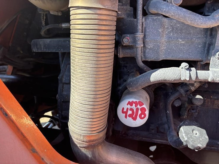 2014-jlg-8042-image-55