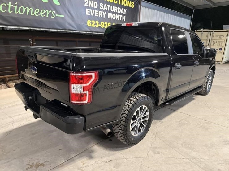 2020-ford-f150-image-10