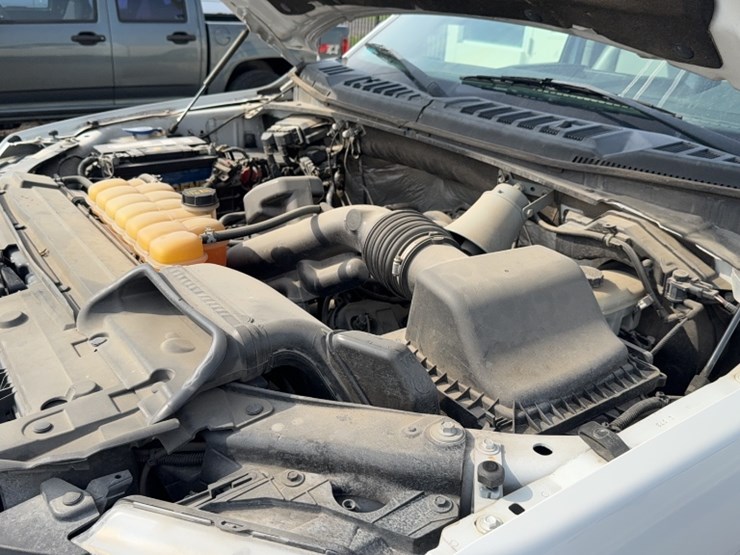 2015-ford-f150-image-24