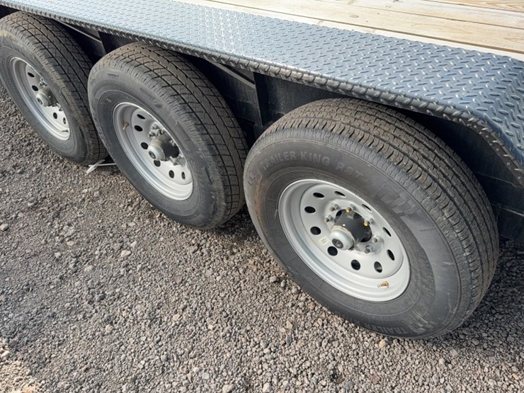 #3006-•-2026-gatormade-28'-gooseneck-trailer-image-5