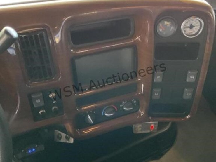 2006-gmc-topkick-image-20