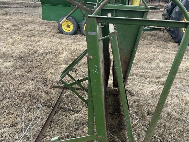 powder-river-calf-table-2589-image-8