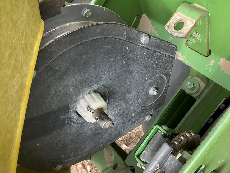 john-deere-7100-image-18