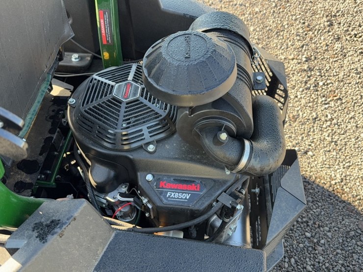 #4055-•-yakta-yxr-320-zero-turn-mower-image-11